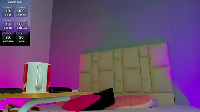 Snapshot of Zaphiro__Sky chatting on 23, 2, 2026 Zaphiro Sky online show from 23, 2, 2026