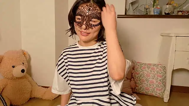 Snapshot of Mochi-Momo chatting on 13, 6, 2026 Mochi-Momo online show from 13, 6, 2026