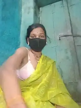 Snapshot of Desi_Couple_P chatting on 21, 6, 2026 Desi Couple P online show from 21, 6, 2026