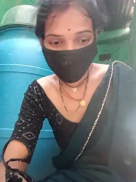 Snapshot of Desi_Couple_P chatting on 27, 6, 2026 Desi Couple P online show from 27, 6, 2026