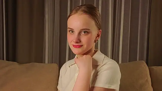 Snapshot of KirstinMcgeady chatting on 28, 2, 2026 KirstinMcgeady online show from 28, 2, 2026