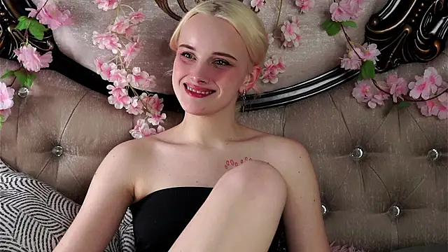 KirstinMcgeady online show from 27, 3, 2026