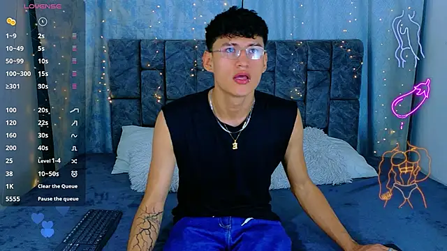 Snapshot of NicolasTorrez chatting on 5, 6, 2026 NicolasTorrez online show from 5, 6, 2026