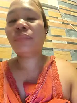 squirtshantal online show from 18, 10, 2025