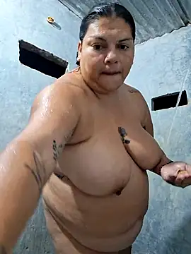 Juli Powl online show from 12, 4, 2026