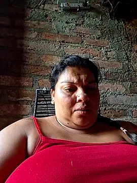 Snapshot of Juli_Powl chatting on 10, 5, 2026 Juli Powl online show from 10, 5, 2026