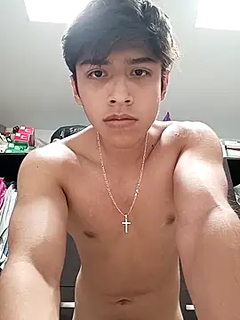 Snapshot of fran0631 chatting on 8, 4, 2026 fran0631 online show from 8, 4, 2026