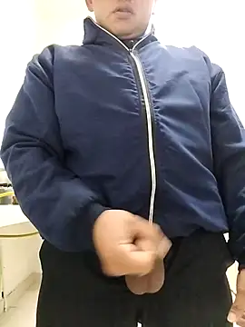 Hachi28 online show from 17, 4, 2026