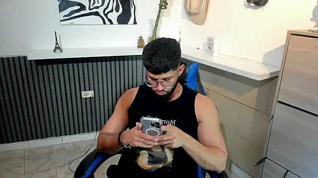 Snapshot of BENEDIICK chatting on 27, 2, 2026 BENEDIICK online show from 27, 2, 2026