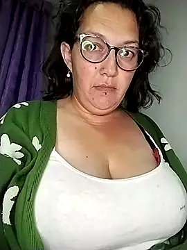  Saraqueen online show from 21, 2, 2026