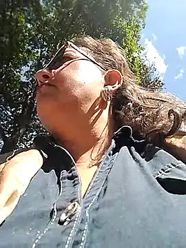  Saraqueen online show from 26, 2, 2026