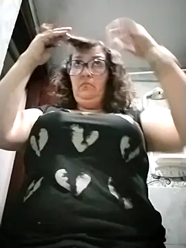  Saraqueen online show from 31, 3, 2026