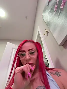 Snapshot of SharithDollLatinaTs chatting on 2, 6, 2026 SharithDollLatinaTs online show from 2, 6, 2026