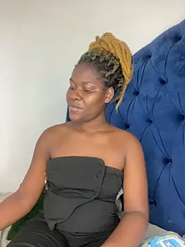 Rayna-20 online show from 12, 2, 2026