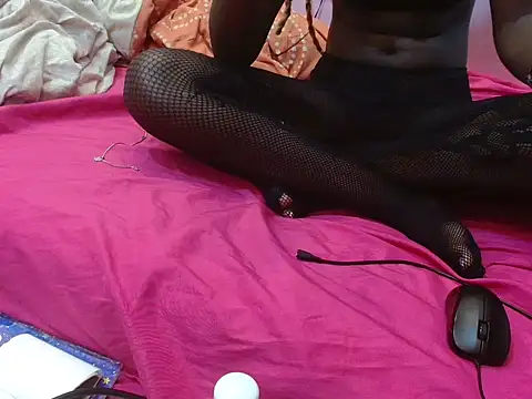 Snapshot of samkelo2013 chatting on 17, 2, 2026 samkelo2013 online show from 17, 2, 2026