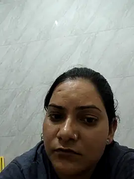 Snapshot of Anushka_Singh0 chatting on 16, 7, 2026 Anushka Singh0 online show from 16, 7, 2026