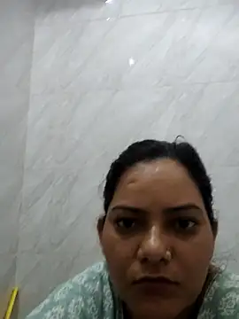 Snapshot of Anushka_Singh0 chatting on 18, 7, 2026 Anushka Singh0 online show from 18, 7, 2026