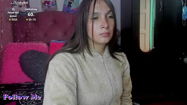 Snapshot of Tiffanny_bunny97 chatting on 28, 6, 2026 Tiffanny bunny97 online show from 28, 6, 2026