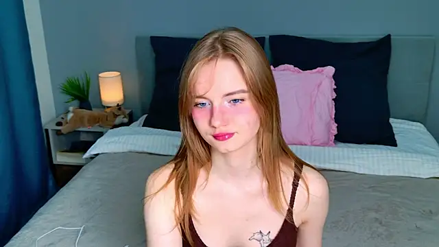 ElfieWhite online show from 1, 5, 2026
