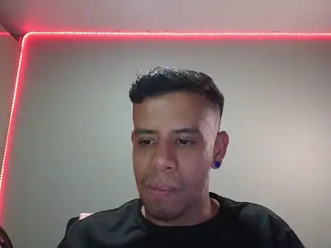 Snapshot of WILD_BIGCOCK35 chatting on 3, 3, 2026 WILD BIGCOCK35 online show from 3, 3, 2026