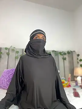 Snapshot of aminaa_ chatting on 19, 3, 2026 aminaa online show from 19, 3, 2026