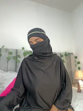 Snapshot of aminaa_ chatting on 27, 3, 2026 aminaa online show from 27, 3, 2026