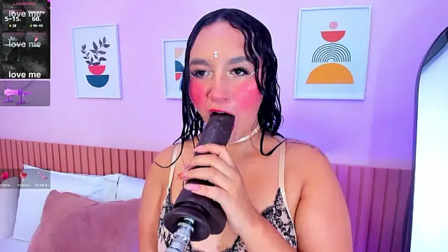 Snapshot of irene_lopes chatting on 1, 3, 2026 irene lopes online show from 1, 3, 2026