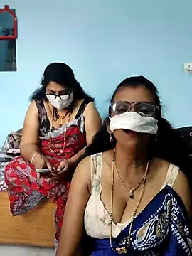 Snapshot of Kannadasexywifes chatting on 23, 4, 2026 Kannadasexywifes online show from 23, 4, 2026