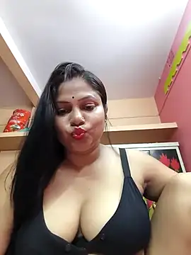 Snapshot of Kiya_6543 chatting on 2, 8, 2026 Kiya 6543 online show from 2, 8, 2026