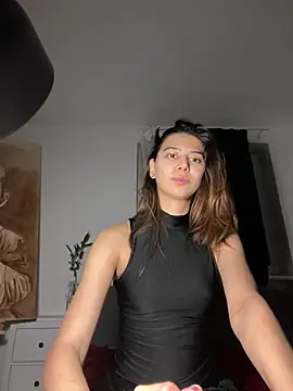 Snapshot of KiraVixenSweet chatting on 6, 3, 2026 KiraVixenSweet online show from 6, 3, 2026