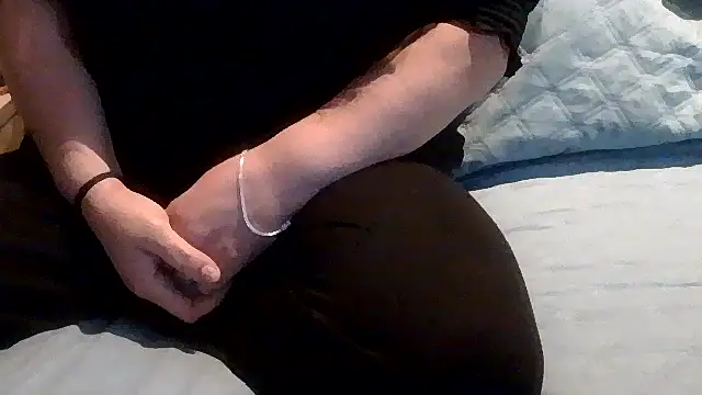 luanahot1 online show from 8, 4, 2026