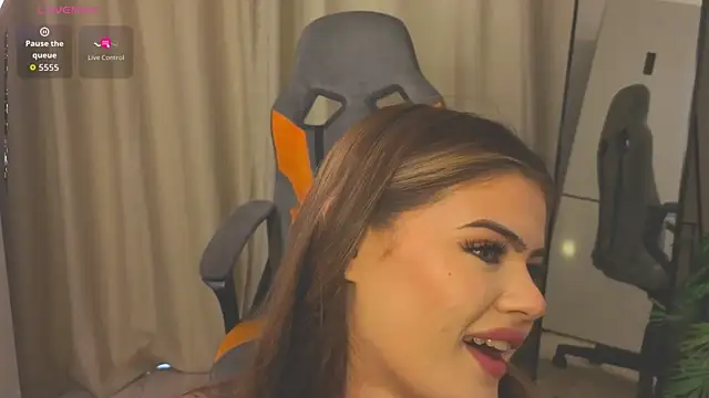 404CUTIE  online show from 7, 7, 2026