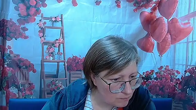 Snapshot of RadaChudna chatting on 2, 3, 2026 RadaChudna online show from 2, 3, 2026