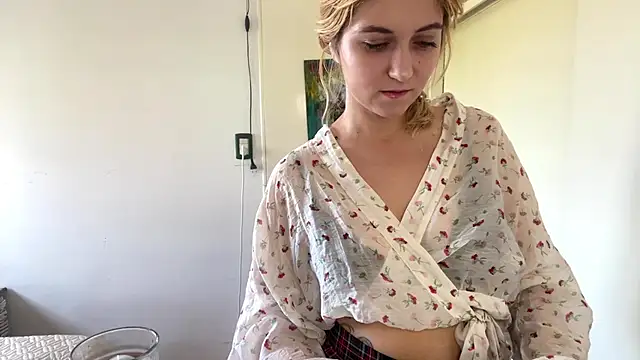 Snapshot of Sophiasnarl chatting on 21, 2, 2026 Sophiasnarl online show from 21, 2, 2026