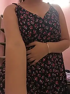 Snapshot of Cute--Sakshi chatting on 22, 7, 2026 Cute--Sakshi online show from 22, 7, 2026