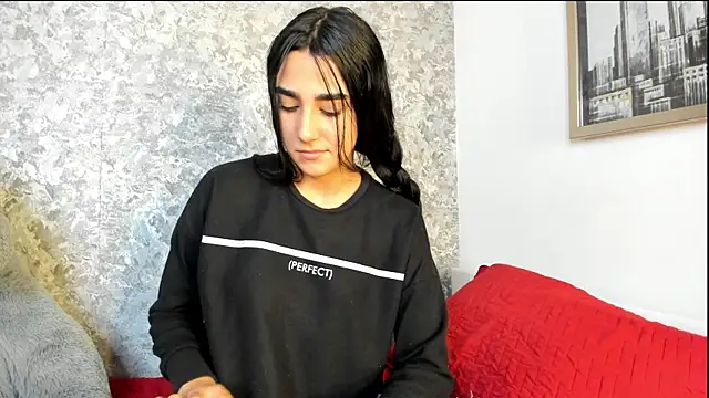 Anika H online show from 11, 4, 2026