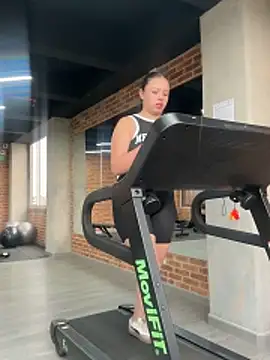 Sofi Collinss online show from 9, 3, 2026