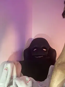 baileyadamms online show from 8, 4, 2026