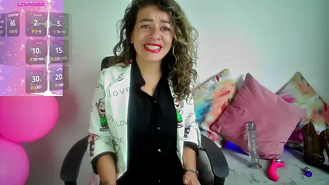 Snapshot of oriana_thomson01 chatting on 29, 6, 2026 oriana thomson01 online show from 29, 6, 2026