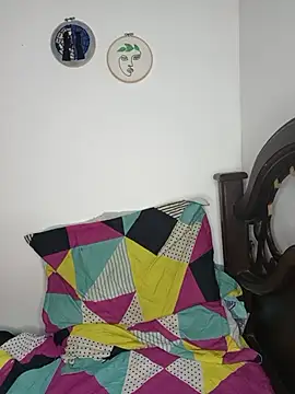Snapshot of daphneev chatting on 1, 8, 2026 daphneev online show from 1, 8, 2026