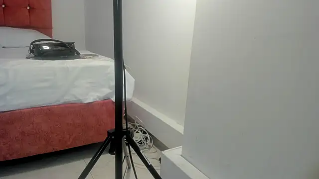 Snapshot of your_whore_Salome chatting on 29, 5, 2026 your whore Salome online show from 29, 5, 2026