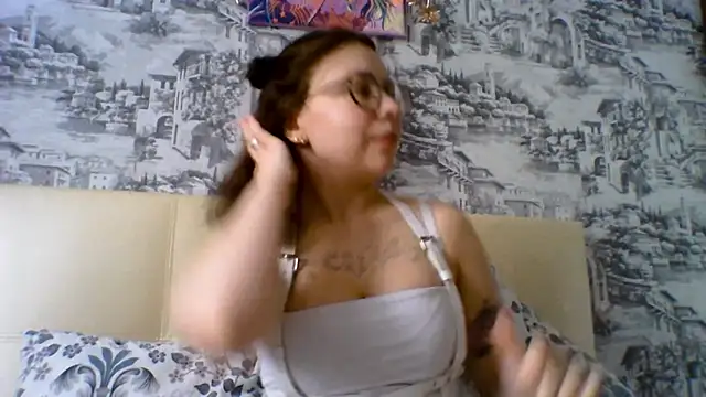 AwryNeon online show from 27, 2, 2026