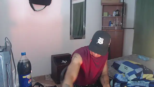Snapshot of Dani-brown chatting on 8, 5, 2026 Dani-brown online show from 8, 5, 2026