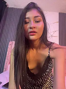 Aylin fire online show from 27, 2, 2026