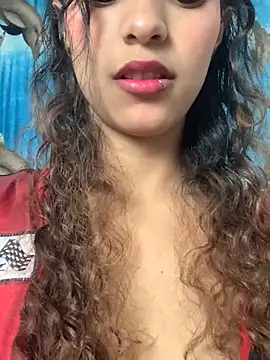 soffii-estrella online show from 3, 3, 2026