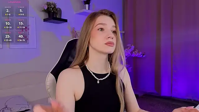 Snapshot of Vanessa__Lui chatting on 17, 2, 2026 Vanessa Lui online show from 17, 2, 2026