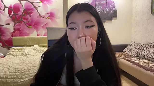 MaeRaads online show from 15, 4, 2026