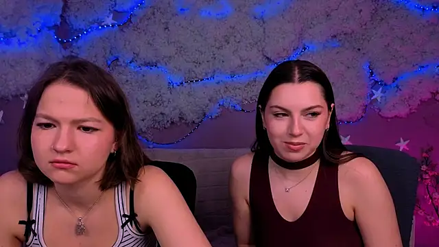 Snapshot of amalialowell chatting on 27, 5, 2026 amalialowell online show from 27, 5, 2026