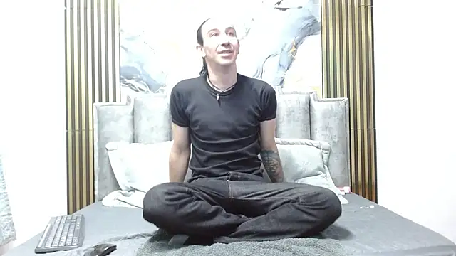 Dilan Lust online show from 28, 2, 2026