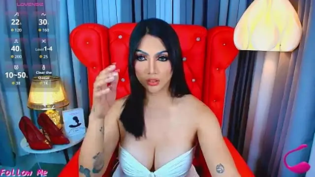 Snapshot of Laureen_Hilton chatting on 29, 4, 2026 Laureen Hilton online show from 29, 4, 2026